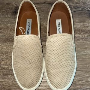Steve Madden slip on sneakers